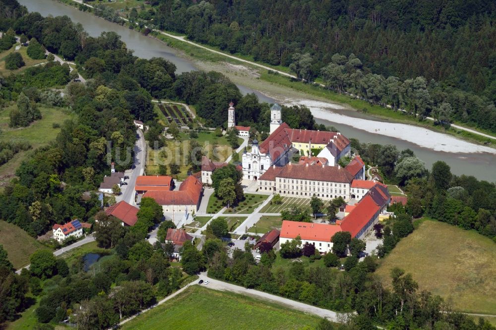 Luftbild Raitenhaslach - Campus- Gebäude der Universität TUM Akademiezentrum in Raitenhaslach im Bundesland Bayern, Deutschland