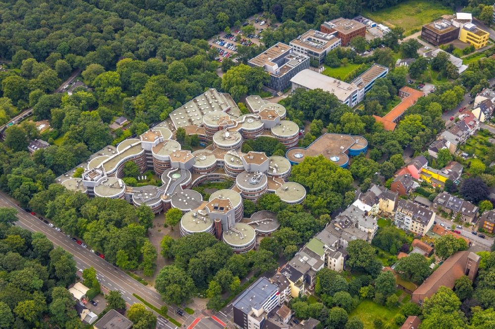 Duisburg von oben - Campus- Gebäude der Universität - umgangssprachlich Keksdosen genannt - Essen-Duisburg im Bundesland Nordrhein-Westfalen