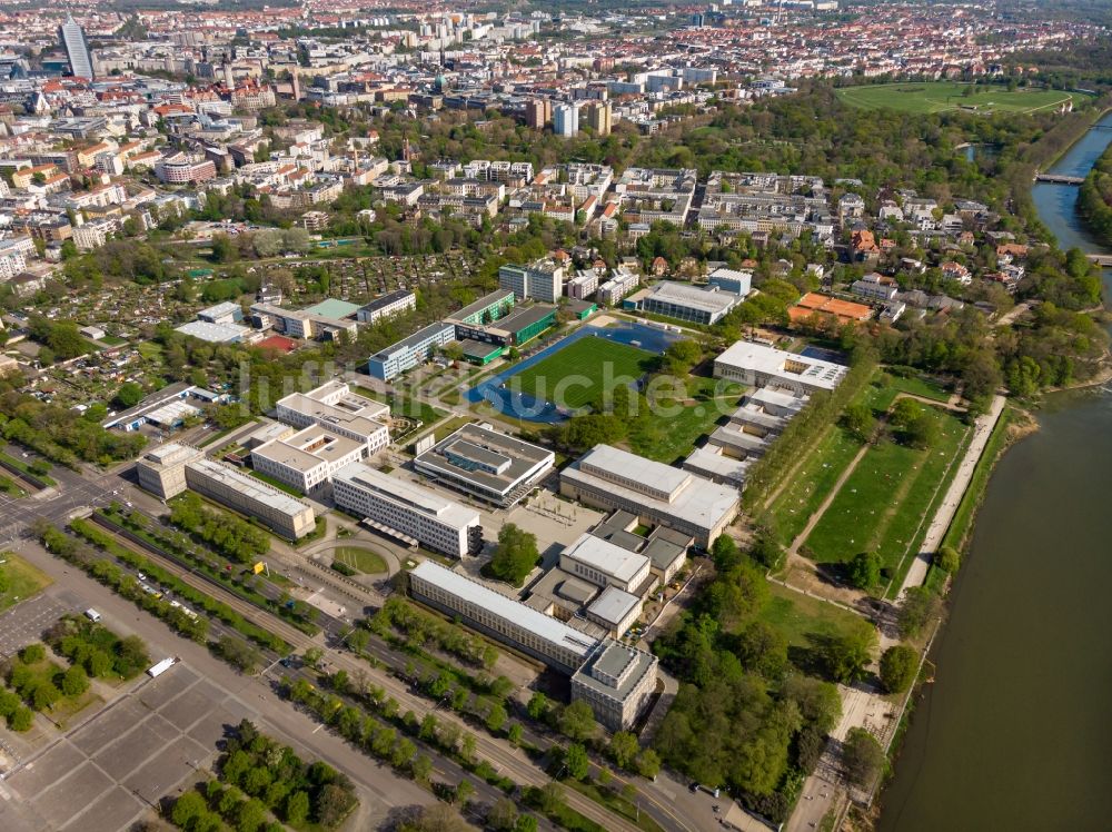 Luftbild Leipzig - Campus- Gebäude der Universität Universität Leipzig - Sportwissenschaftliche Fakultät an der Jahnallee in Leipzig im Bundesland Sachsen, Deutschland