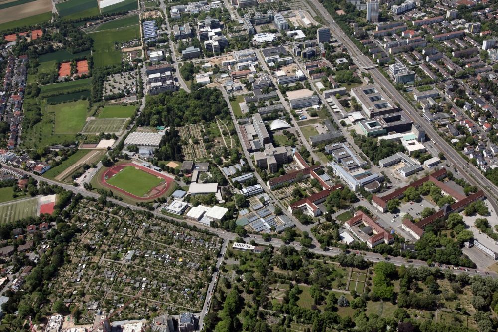 Luftaufnahme Mainz - Campus - Gelände der Johannes Gutenberg Universität in Mainz im Bundesland Rheinland-Pfalz
