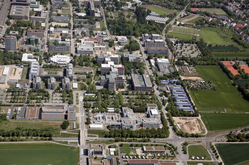 Mainz von oben - Campus - Gelände der Johannes Gutenberg Universität in Mainz im Bundesland Rheinland-Pfalz