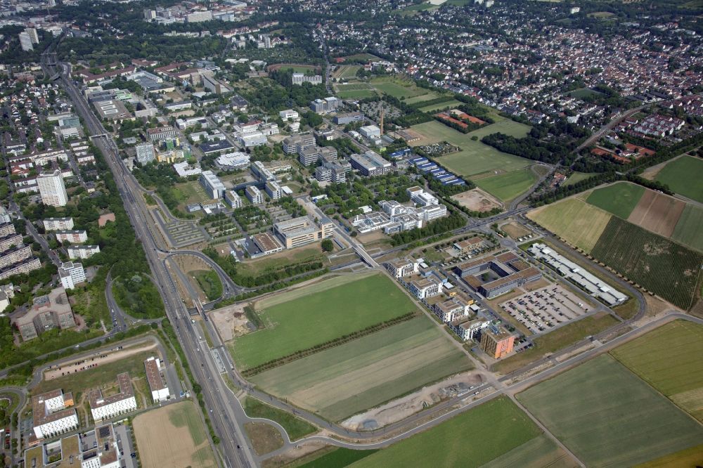 Mainz von oben - Campus - Gelände der Universität Johannes Gutenberg in Mainz im Bundesland Rheinland-Pfalz
