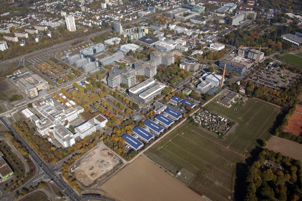 Mainz aus der Vogelperspektive: Campus - Gelände der Universität Johannes Gutenberg in Mainz im Bundesland Rheinland-Pfalz