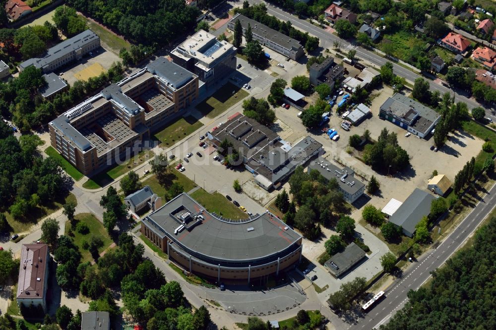 Warschau aus der Vogelperspektive: Campus der Kardinal Stefan Wyszynski Universität in Warschau in der Woiwodschaft Masowien in Polen