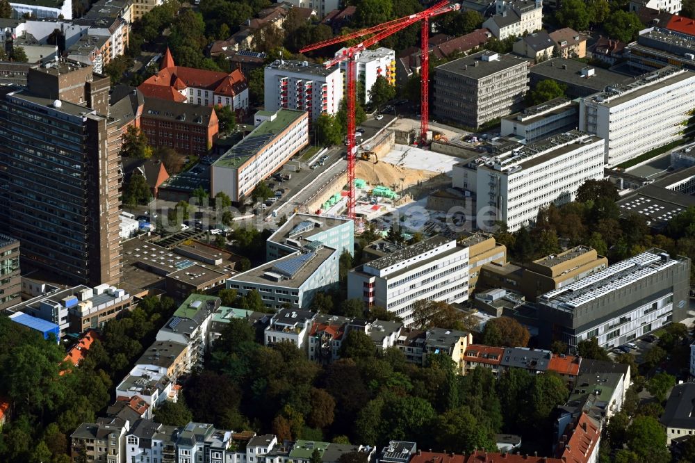 Hamburg aus der Vogelperspektive: Campus- Universitäts- Bereich mit Neubau- Baustelle MIN-Forum und Informatik-Neubau im Ortsteil Rotherbaum in Hamburg, Deutschland