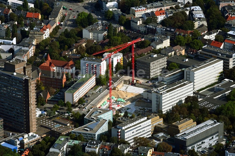 Luftbild Hamburg - Campus- Universitäts- Bereich mit Neubau- Baustelle MIN-Forum und Informatik-Neubau im Ortsteil Rotherbaum in Hamburg, Deutschland
