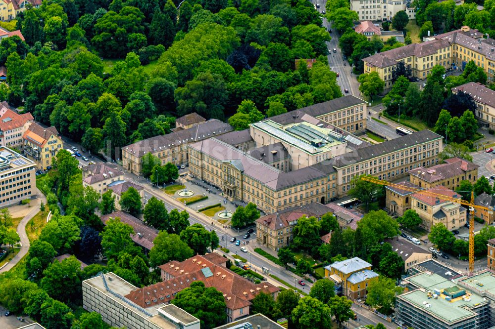 Tübingen von oben - Campus- Universitäts- Eberhard Karls Universität in Tübingen im Bundesland Baden-Württemberg,