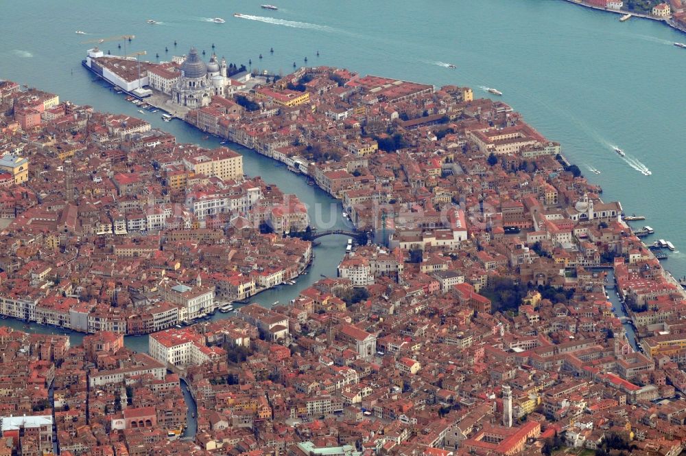 Luftaufnahme Venedig - Canal Grande in Venedig in der gleichnamigen Provinz in Italien