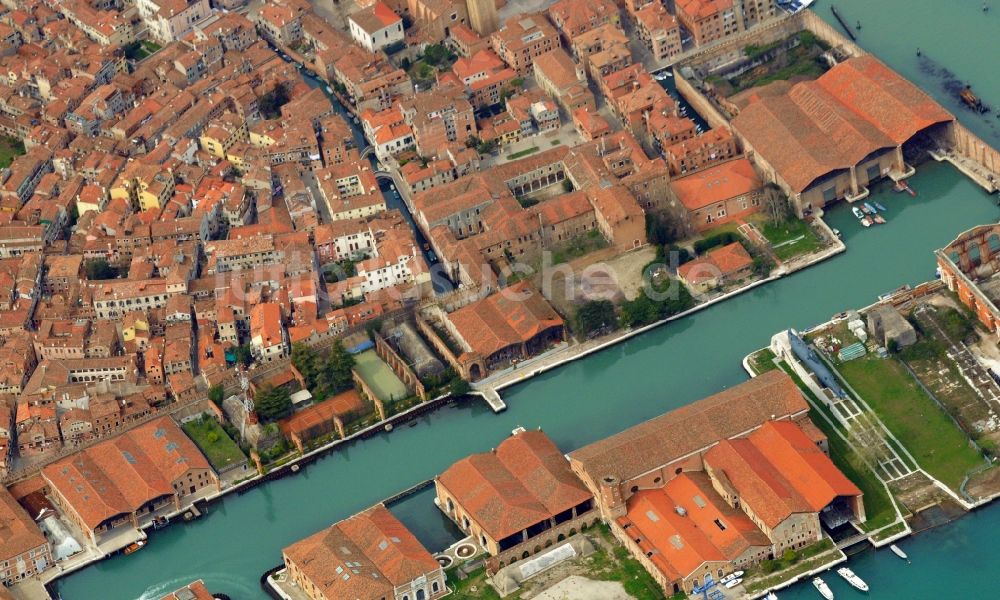 Luftbild Venedig - Canale de le Galeazze in Venedig in der gleichnamigen Provinz in Italien
