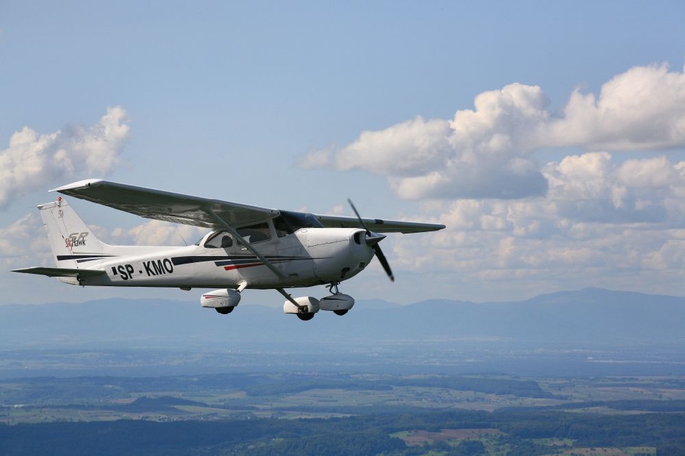 Lörrach von oben - Cessna 172 SP-KMO über dem Dinkelberg bei Lörrach im Bundesland Baden-Württemberg