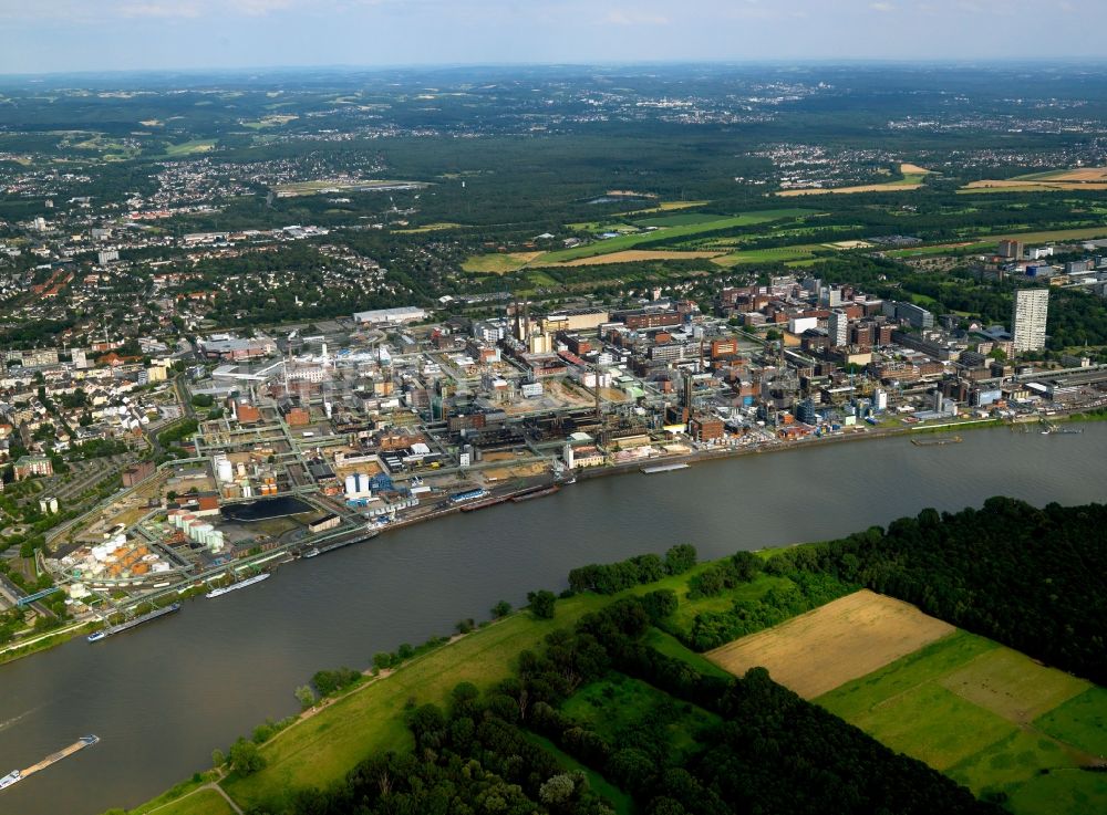 Leverkusen von oben - Chempark und Bayer Werk in Leverkusen im Bundesland Nordrhein-Westfalen