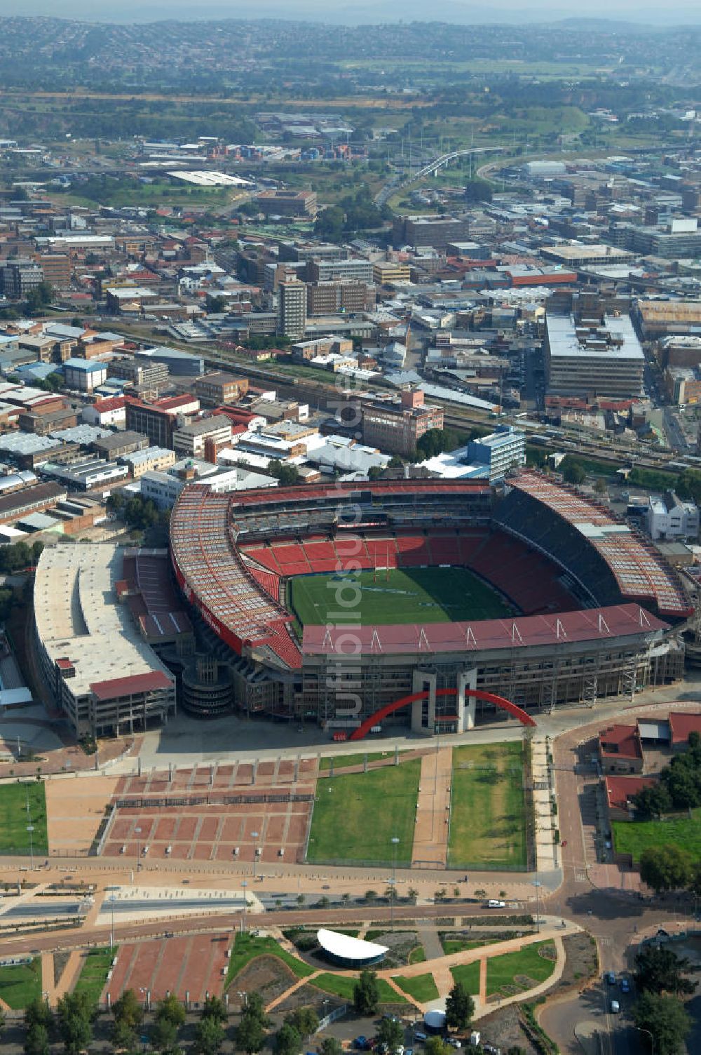 Johannesburg aus der Vogelperspektive: Coca-Cola Park Stadion / Stadium Johannesburg Südafrika / South Africa