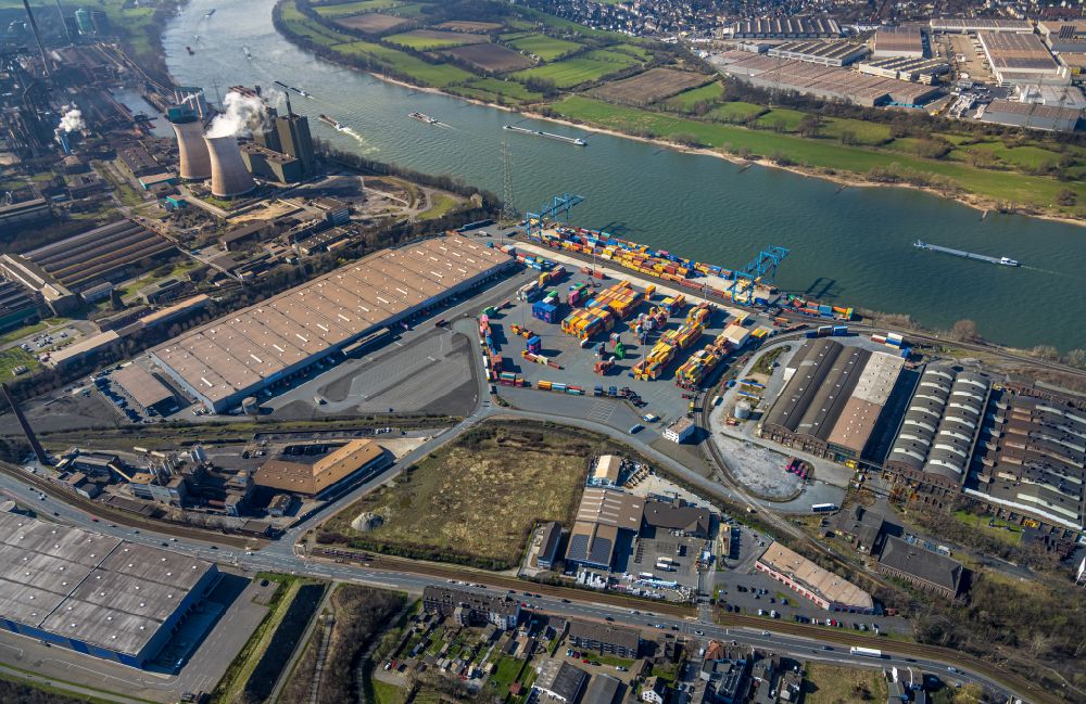 Luftaufnahme Duisburg - Container- Terminal im GVZ Güterverkehrszentrum in Duisburg im Bundesland Nordrhein-Westfalen, Deutschland