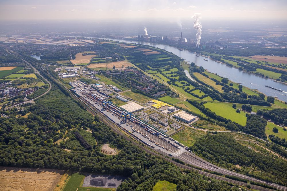 Luftbild Duisburg - Container- Terminal im GVZ Güterverkehrszentrum im Ortsteil Hohenbudberg in Duisburg im Bundesland Nordrhein-Westfalen, Deutschland