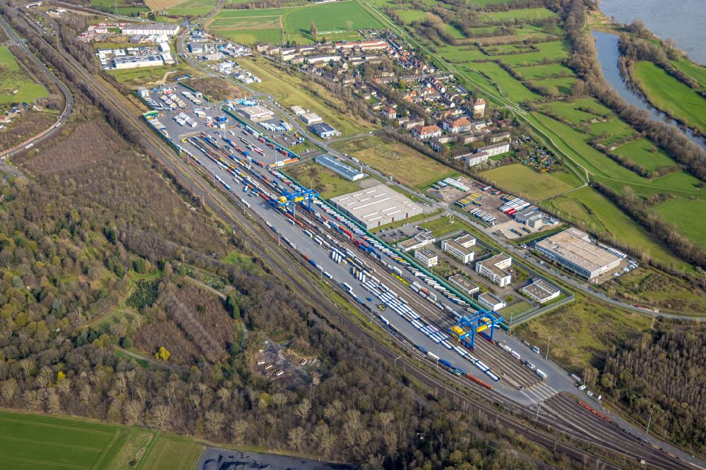 Luftbild Duisburg - Container- Terminal Samskip Multimodal Rail Terminal im logport in Duisburg im Bundesland Nordrhein-Westfalen, Deutschland