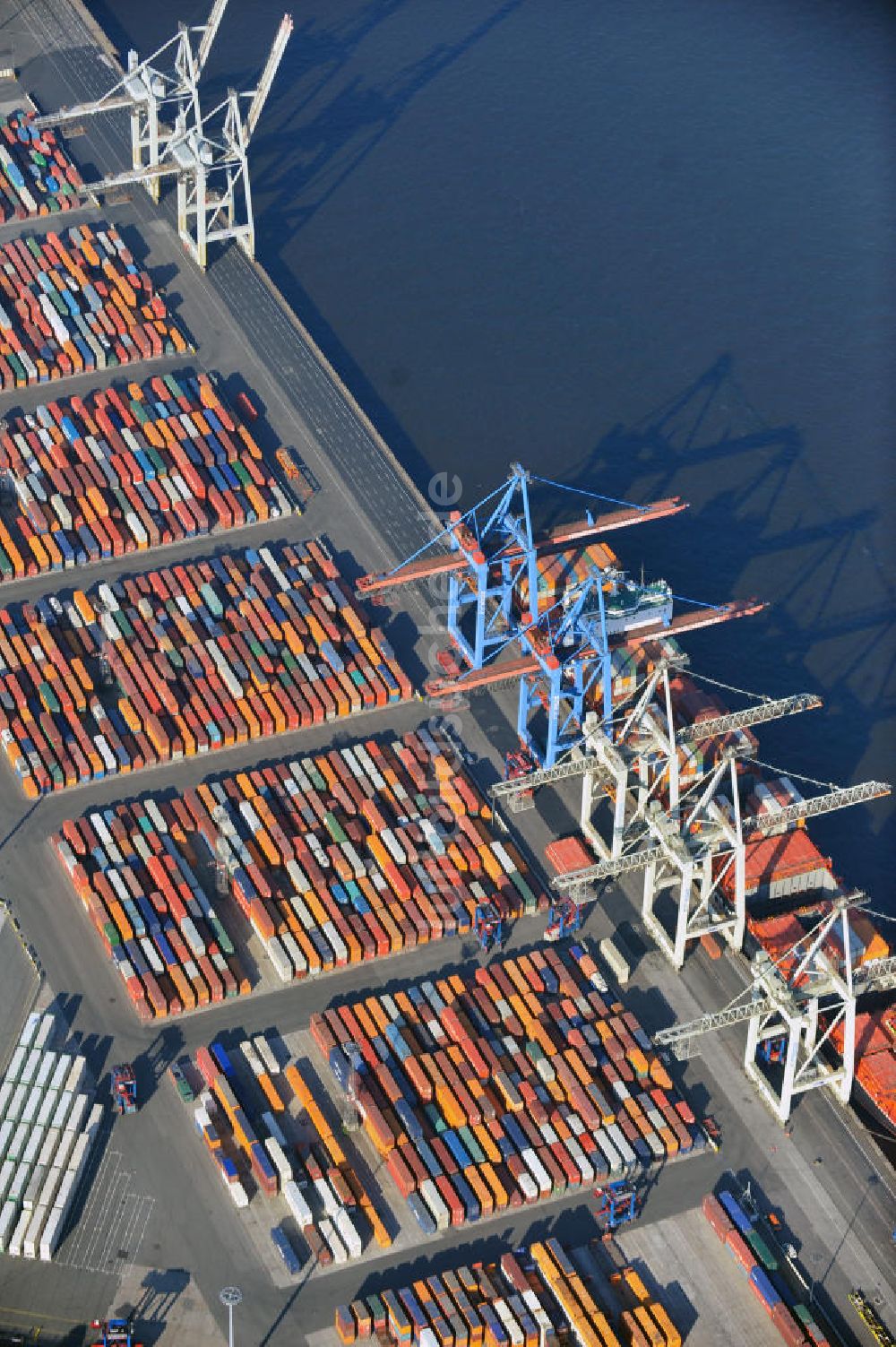 Luftaufnahme Hamburg - Containerhafen Hamburg