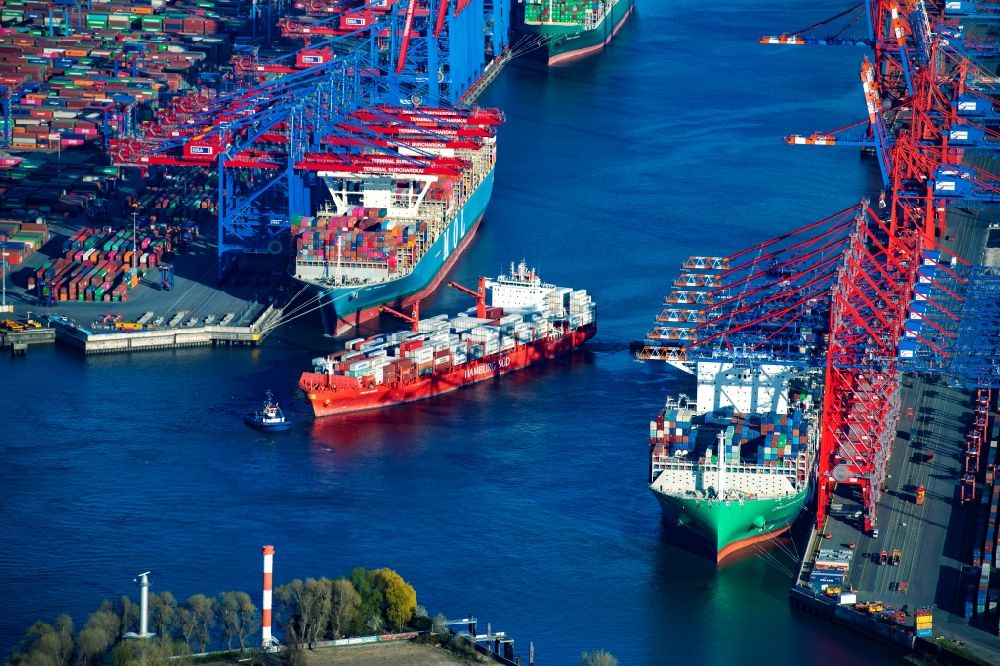 Hamburg von oben - Containerschiff Hamburg Süd Polar Brasil am Burchardkai im Hafen im Ortsteil Waltershof in Hamburg, Deutschland