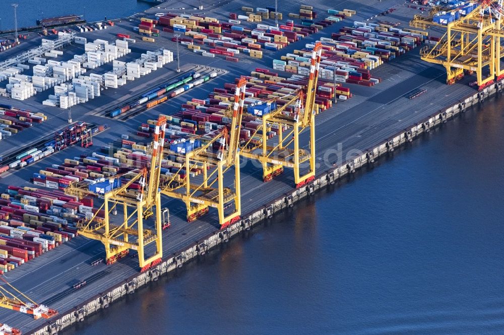 Luftbild Bremerhaven - Containerterminal im Containerhafen des Überseehafen Bremerhaven in Bremerhaven im Bundesland Bremen, Deutschland