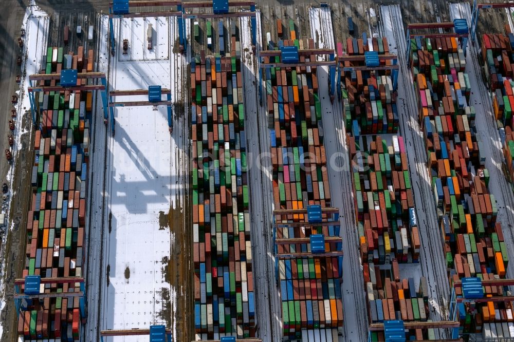 Hamburg aus der Vogelperspektive: Containerterminal im Containerhafen des Überseehafen Burchardkai von Eurogate im Ortsteil Waltershof in Hamburg, Deutschland