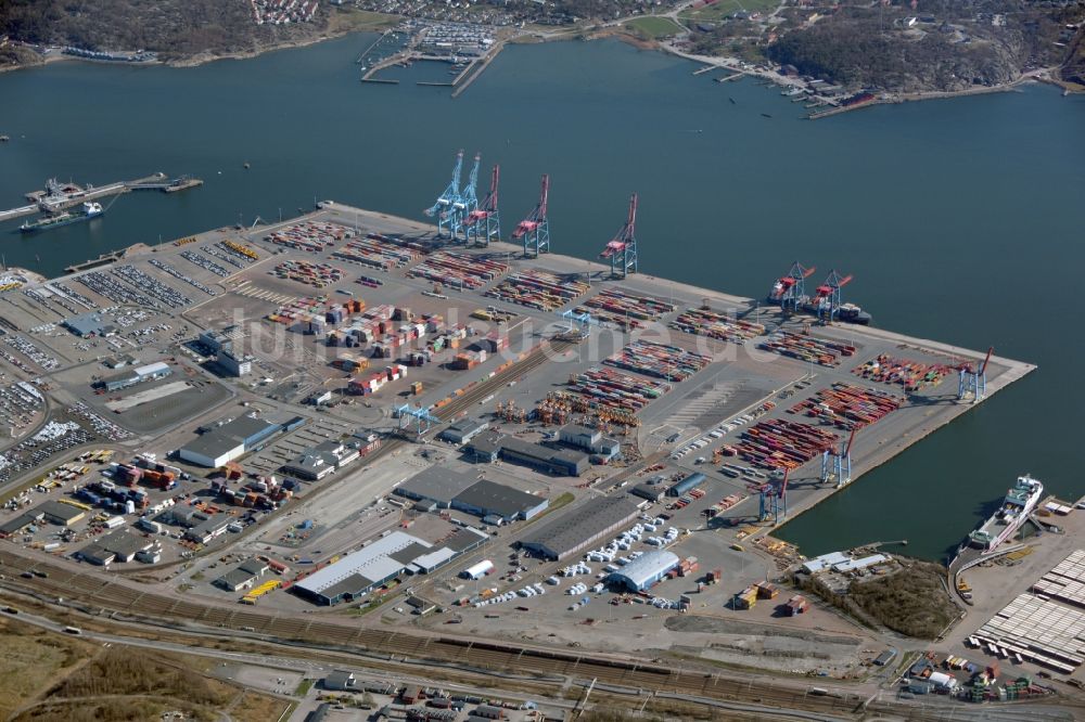 Luftbild Gothenburg - Containerterminal im Containerhafen des Überseehafen Skandiahamnen in Gothenburg in Västra Götalands län, Schweden