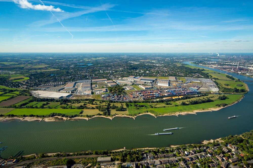 Luftbild Duisburg - Containerterminal im Containerhafen des Binnenhafen Logport I Duisport im Logistikzentrum Rheinhausen in Duisburg im Bundesland Nordrhein-Westfalen