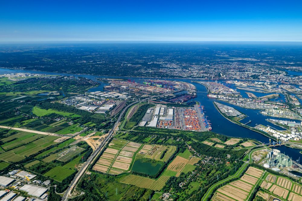 Hamburg aus der Vogelperspektive: Containerterminal HHLA Container Terminal Altenwerder (CTA) am Ufer der Elbe im Stadtteil Altenwerder in Hamburg