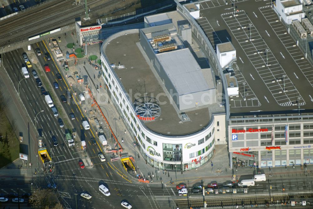 Luftaufnahme Berlin - Das fertige Ringcenter 3 der ECE GmbH an der Frankfurter Allee in Berlin-Friedrichshain am Eröffnungstag