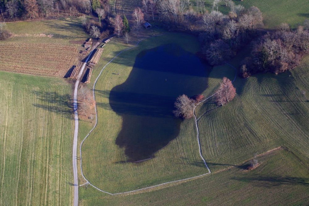 Schopfheim aus der Vogelperspektive: Das Naturdenkmal Eichener See in der Karstlandschaft des Dinkelberg bei Schopfheim im Bundesland Baden-Württemberg