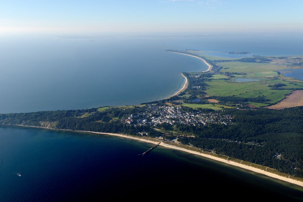 Luftaufnahme Göhren - Das Ostseebad Göhren auf der Insel Rügen in Mecklenburg-Vorpommern