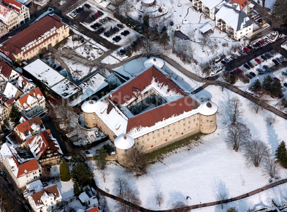Schorndorf von oben - Das Schorndorfer Burgschloss in Schorndorf im Bundesland Baden-Württemberg
