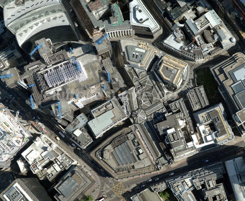 London von oben - Dächer des Leadenhall Market im Stadtteil City of London in London in der Grafschaft Greater London in Großbritannien