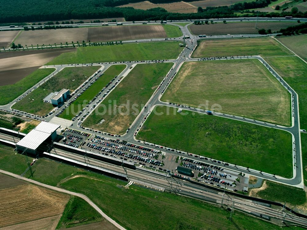 Luftaufnahme Limburg an der Lahn - Der Bahnhof Limburg Süd in Limburg an der Lahn im Bundesland Hessen