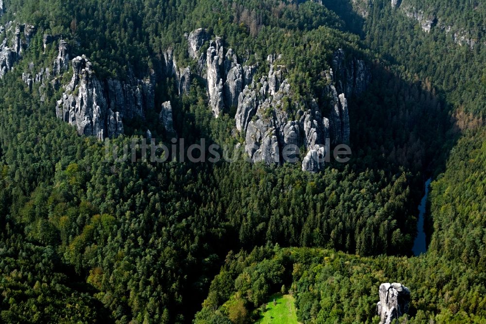 Luftbild Rathen - Der Fels Bastei im Elbsandsteingebirge im Bundesland Sachsen