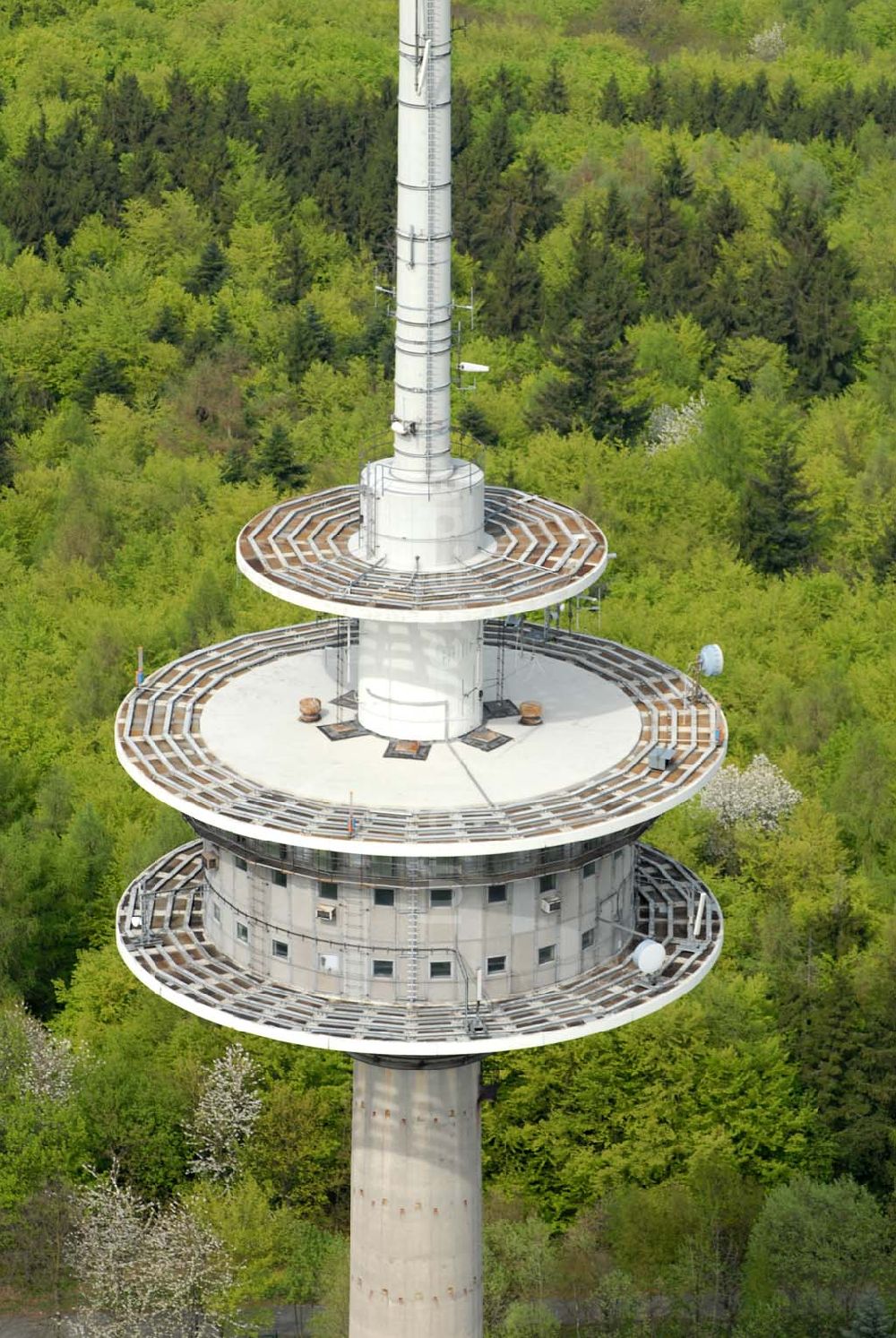 Winterstein (Hessen) von oben - Der Funkturm auf dem Steinkopf (Hessen)