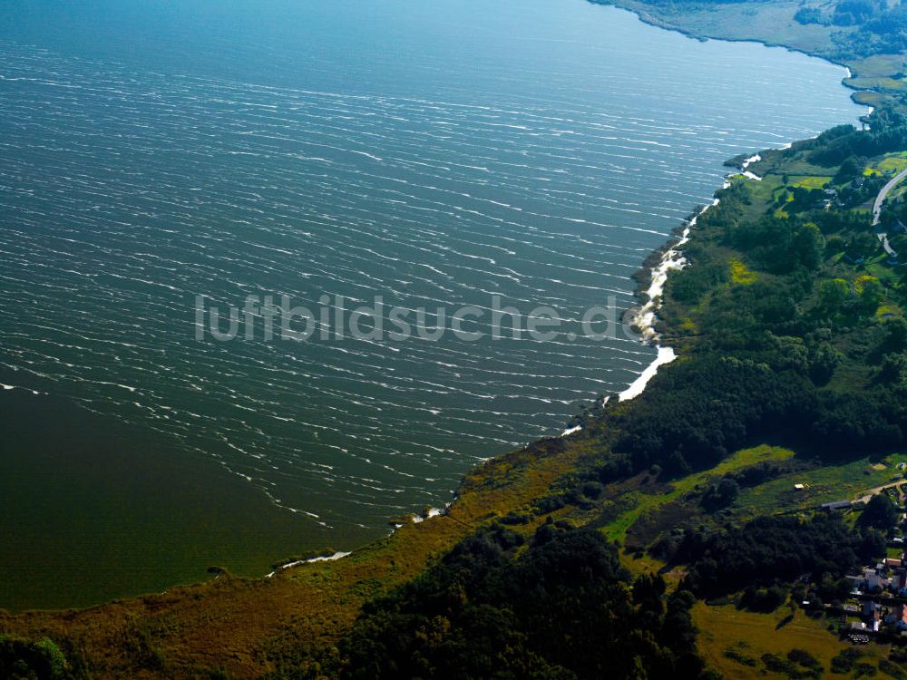Luftaufnahme Bergen auf Rügen - Der Kleine Jasmunder Bodden innerhalb der Insel Rügen