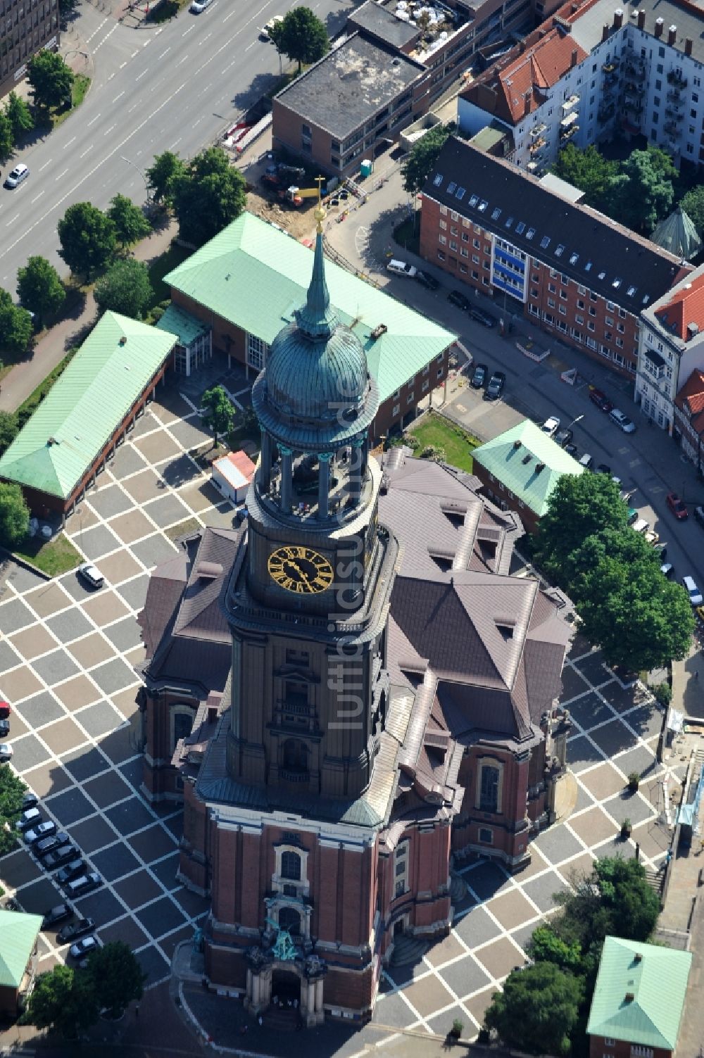 Luftaufnahme Hamburg - Der Michel, die Kirche Sankt Michaelis in Hamburg