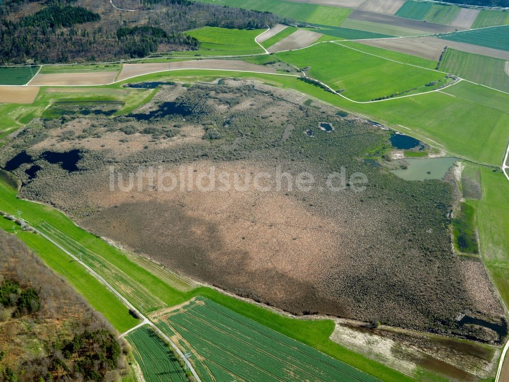 Allmendingen aus der Vogelperspektive: Der Schmiechener See in Allmendingen im Bundesland Baden-Württemberg