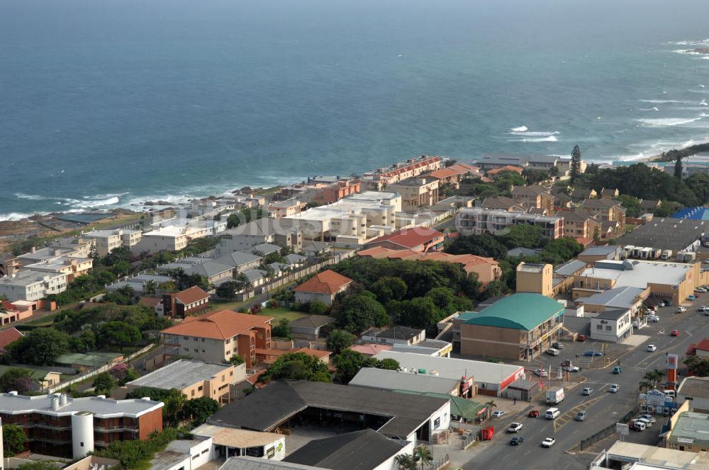 UVONGO von oben - Der Stadtteil St. Micheal's on Sea von Uvongo, Südafrika