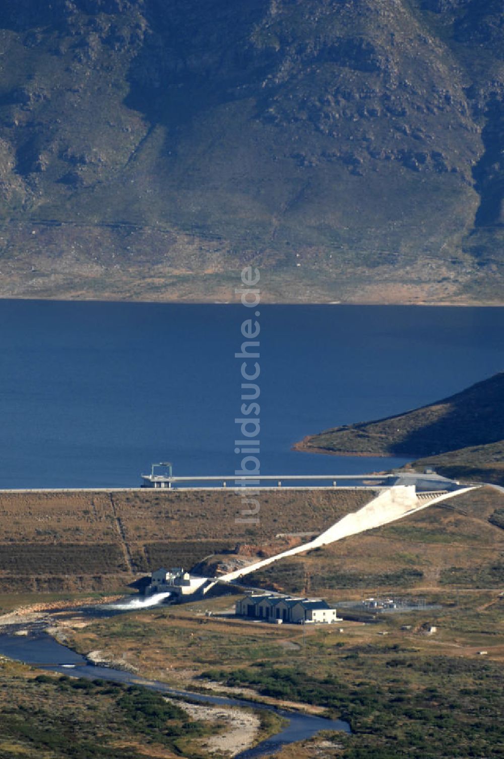 Luftaufnahme KAPSTADT - Der Wemmershoek Damm östlich von Kapstadt