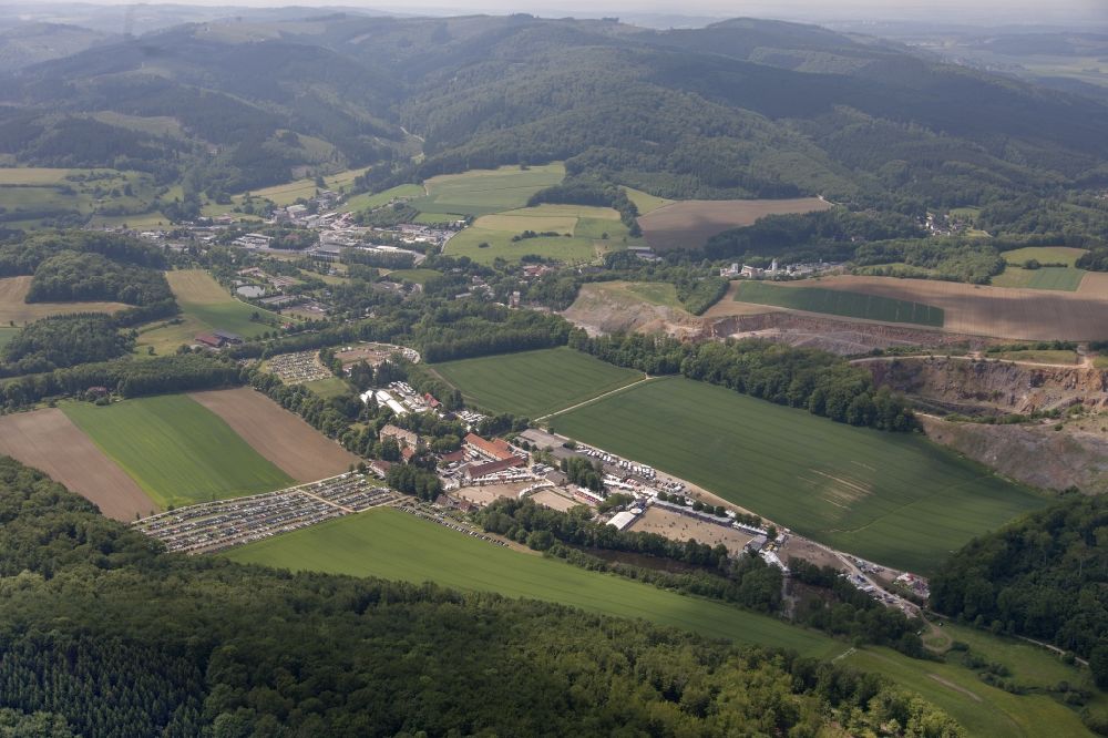 Luftaufnahme Balve - Deutsche Meisterschaft im Springreiten in Balve im Bundesland Nordrhein-Westfalen NRW