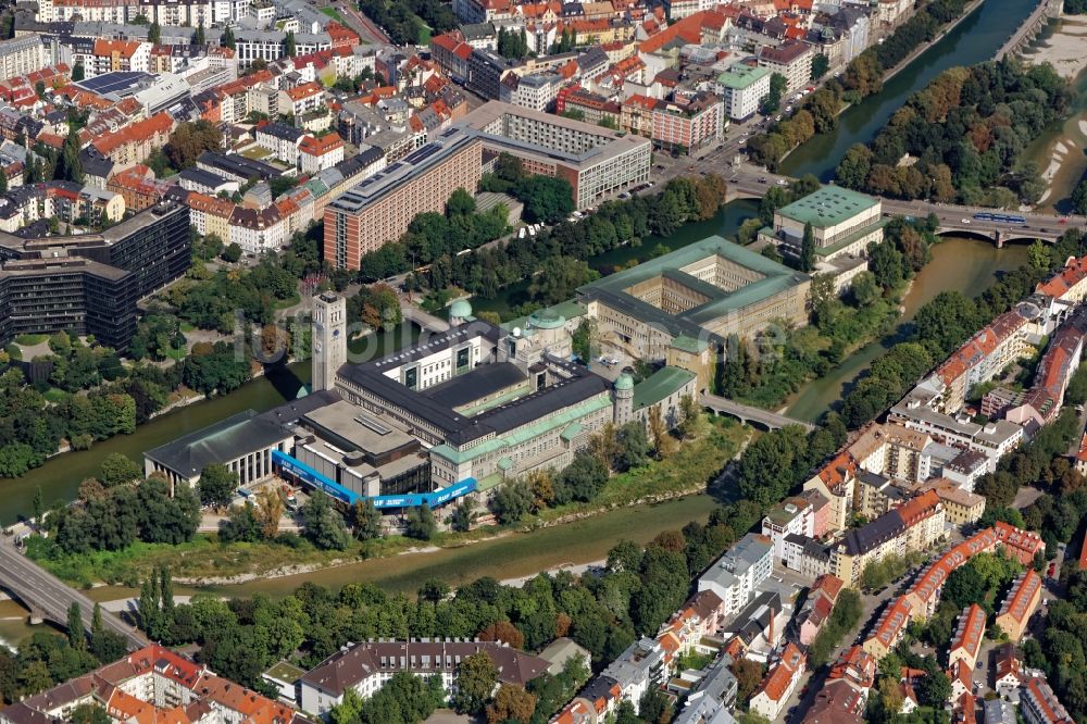 Luftbild München - Deutsches Museum und Patentämter in München im Bundesland Bayern