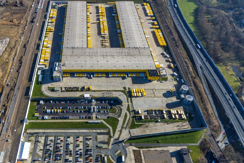 Luftaufnahme Bochum - DHL- Hub- Gebäudekomplex auf dem Gelände des Logistikzentrums im Entwicklungsgebiet MARK 51°7 in Bochum im Bundesland Nordrhein-Westfalen, Deutschland