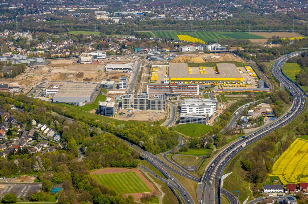 Bochum von oben - DHL- Hub- Gebäudekomplexes im Entwicklungsgebiet MARK 517 in Bochum im Bundesland Nordrhein-Westfalen, Deutschland