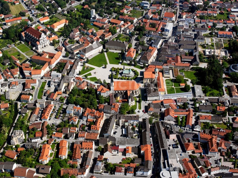 Luftbild Altötting - Die Innenstadt von Altötting im Bundesland Bayern
