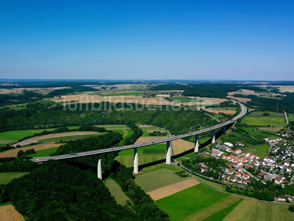 Luftbild Widdern - Die Jagsttalbrücke der Autobahn A81 bei Widdern im Bundesland Baden-Württemberg
