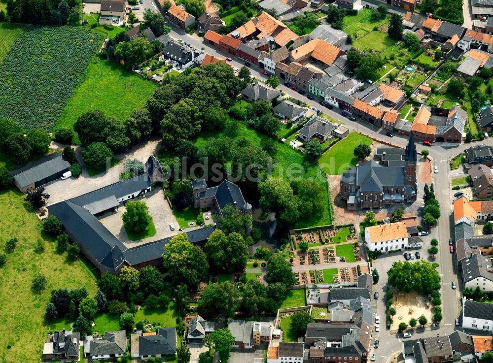Luftbild Aldenhoven - Die Kirche der hl.Ursula in Dürboslar im Bundesland Nordrhein-Westfalen