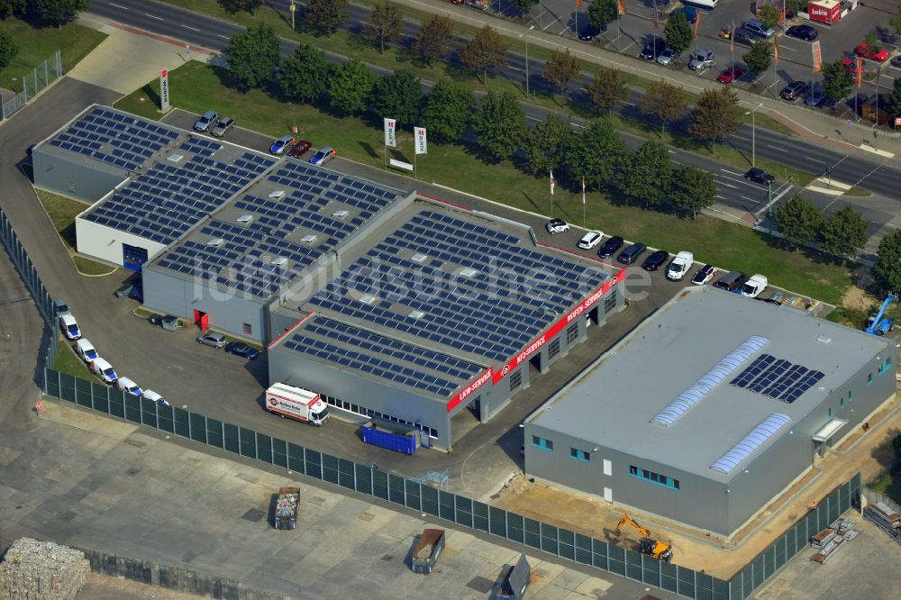 Luftbild Berlin Mahlsdorf - Dienstleistungsgewerbezentrum für PKW`s und Nutzfahrzeuge an der B 1/5 in Berlin- Mahlsdorf