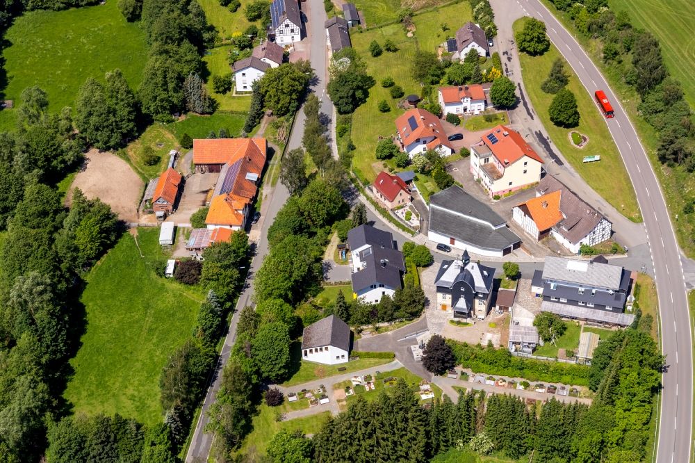 Luftaufnahme Bömighausen - Dorf - Ansicht in Bömighausen im Bundesland Hessen, Deutschland