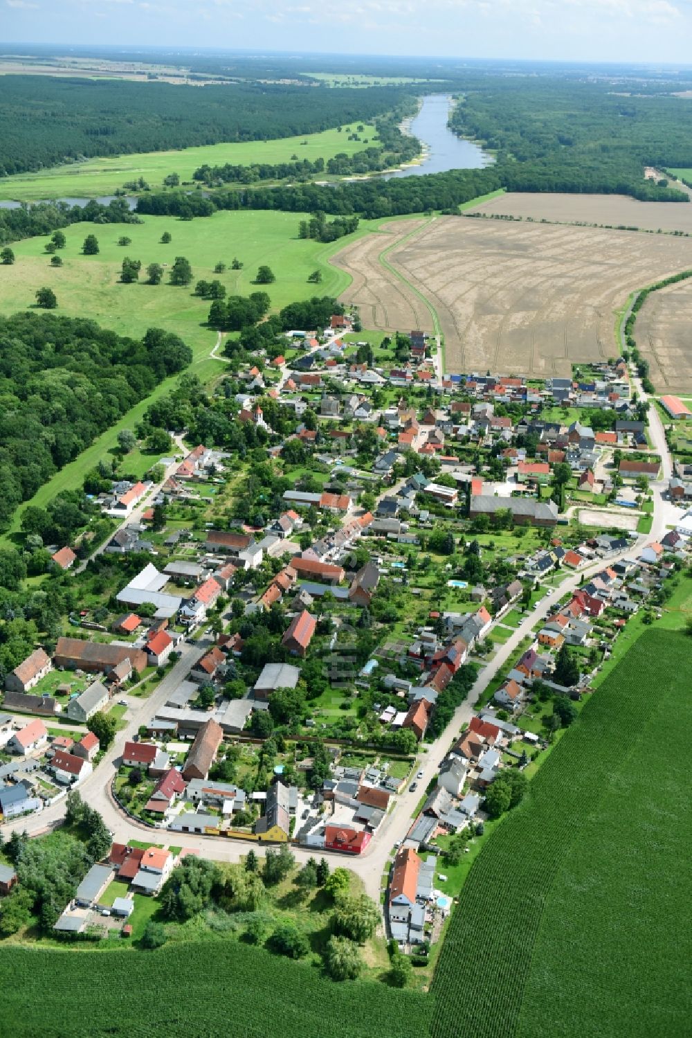 Luftbild Breitenhagen - Dorf - Ansicht in Breitenhagen im Bundesland Sachsen-Anhalt, Deutschland