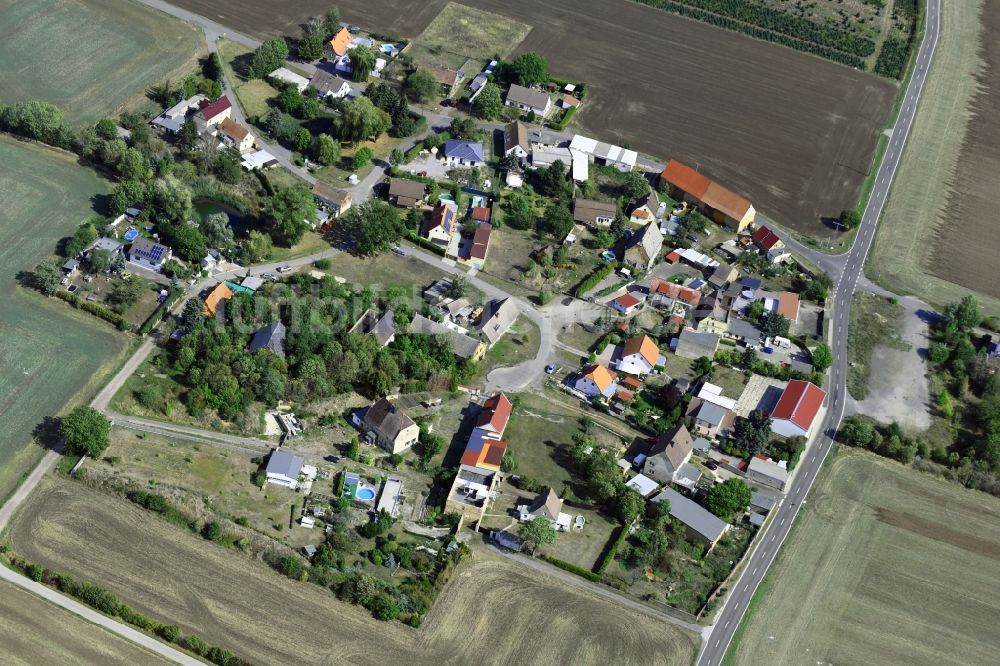 Doberstau aus der Vogelperspektive: Dorf - Ansicht in Doberstau im Bundesland Sachsen, Deutschland
